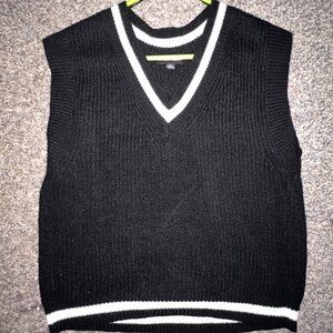 Sweater vest